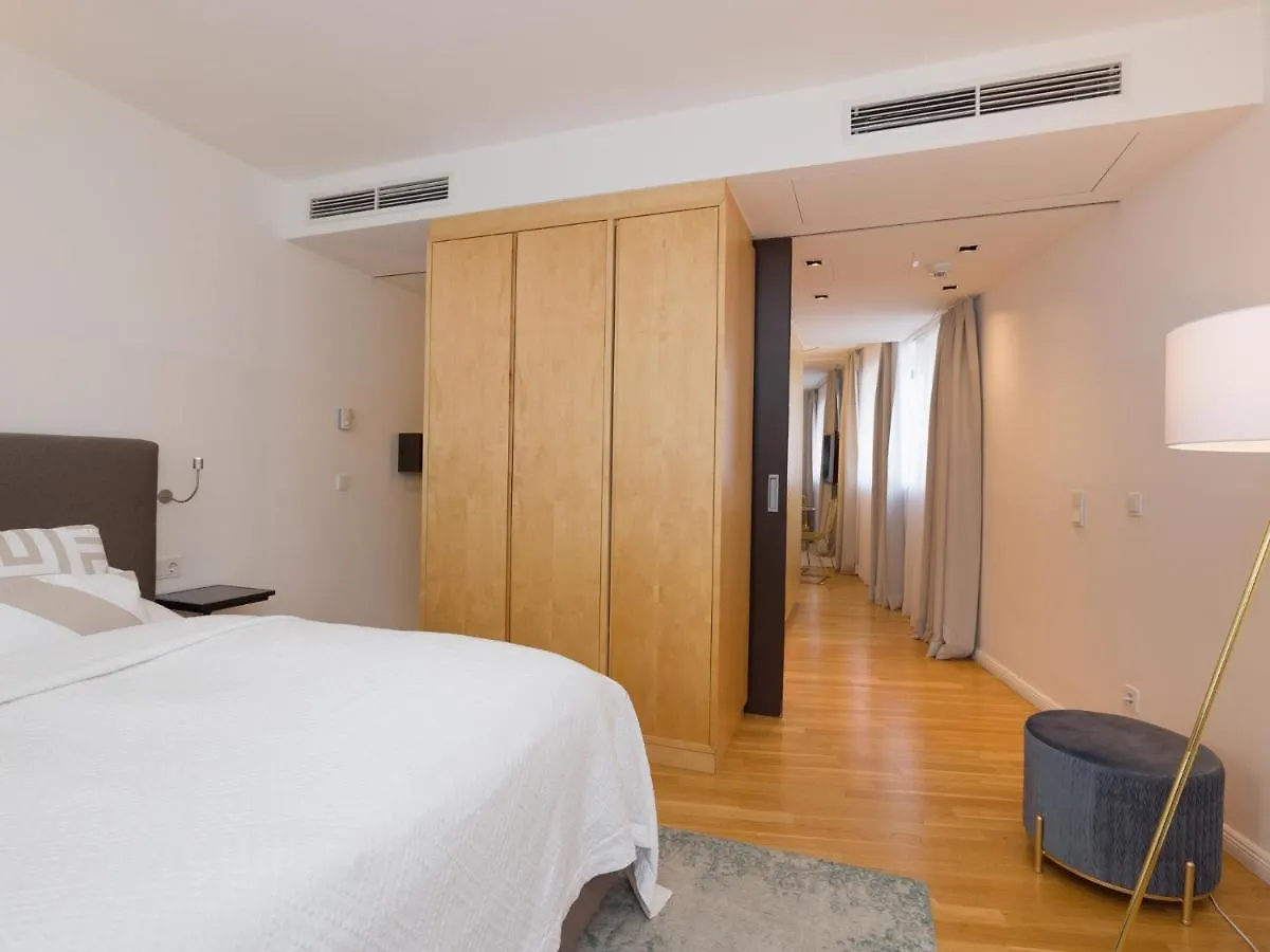Rafael Kaiser - Premium Apartments City Centre - Contactless 24H Check-In Viena 0*,  Austria