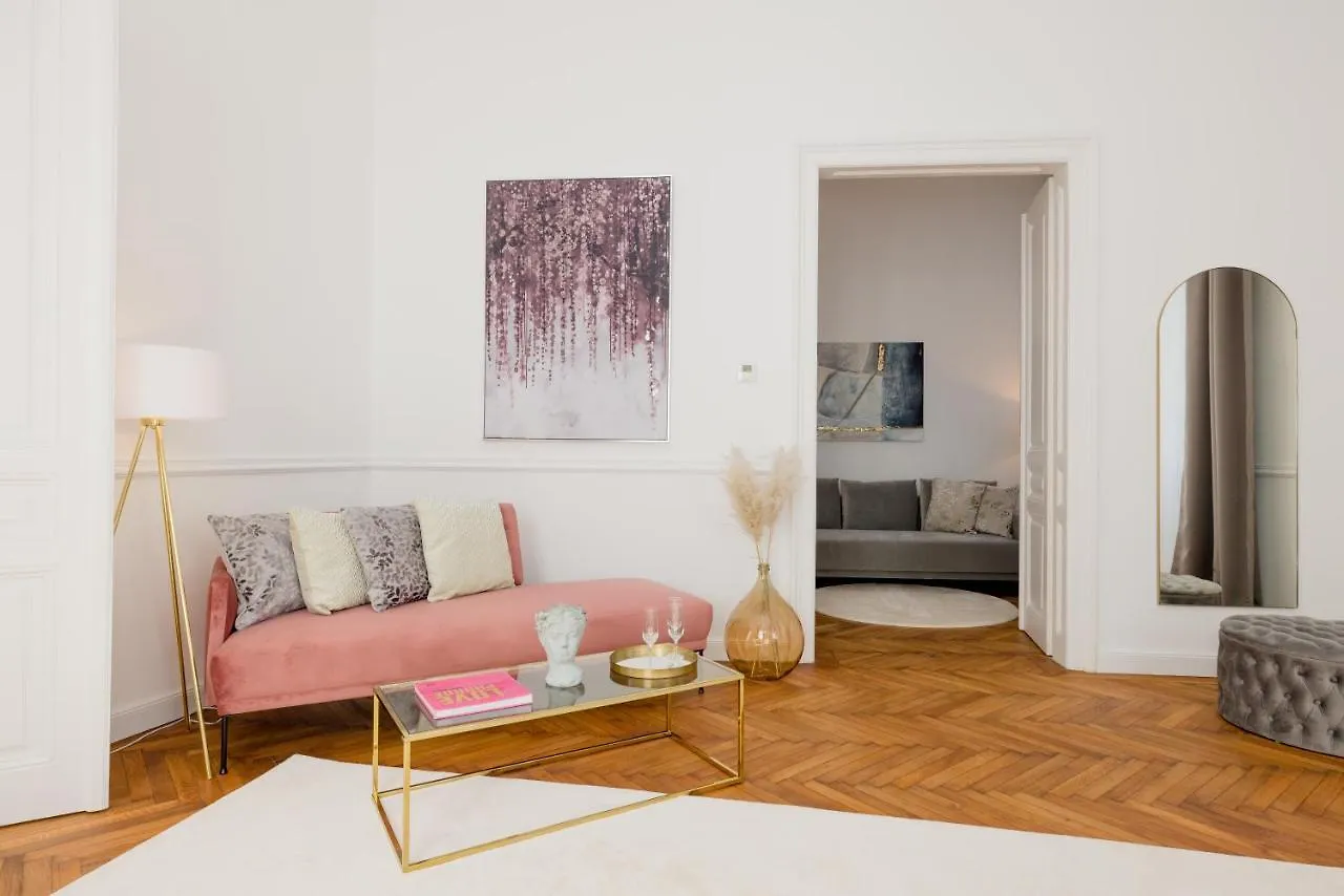 Rafael Kaiser - Premium Apartments City Centre - Contactless 24H Check-In Viena Austria
