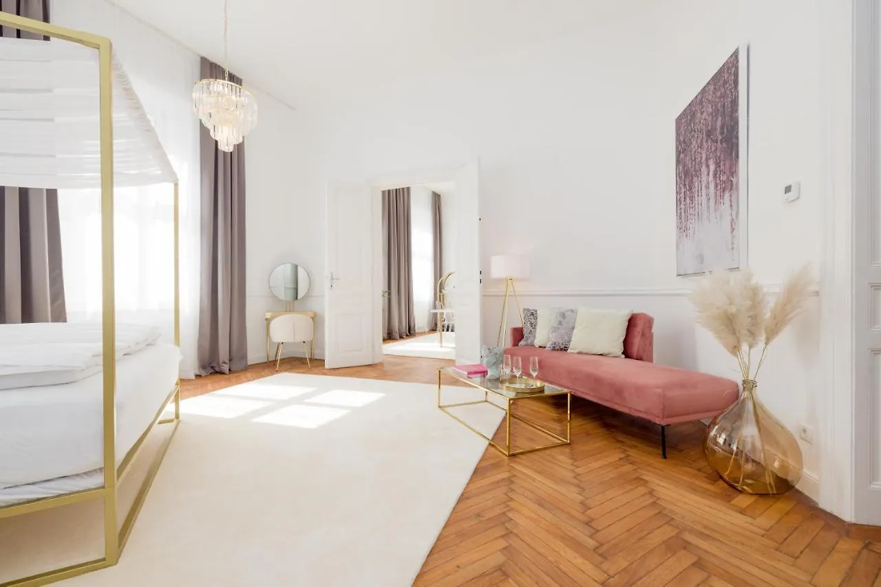Rafael Kaiser - Premium Apartments City Centre - Contactless 24H Check-In Viena 0*,  Austria