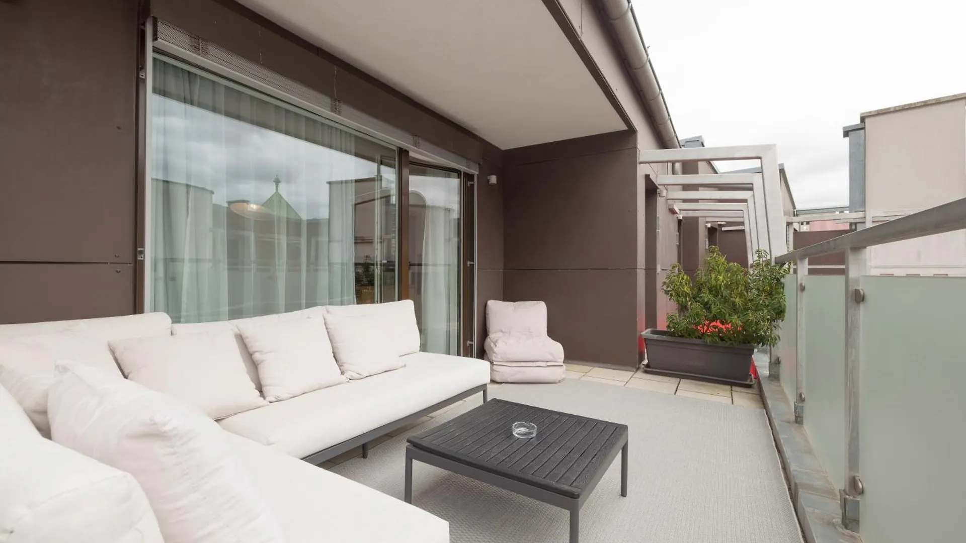 Rafael Kaiser - Premium Apartments City Centre - Contactless 24H Check-In Viena 0*,  Austria