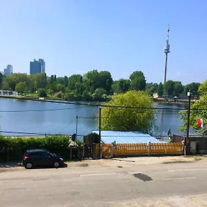 Ajo - Alte Donau View Balcony - Self-check-in Viena